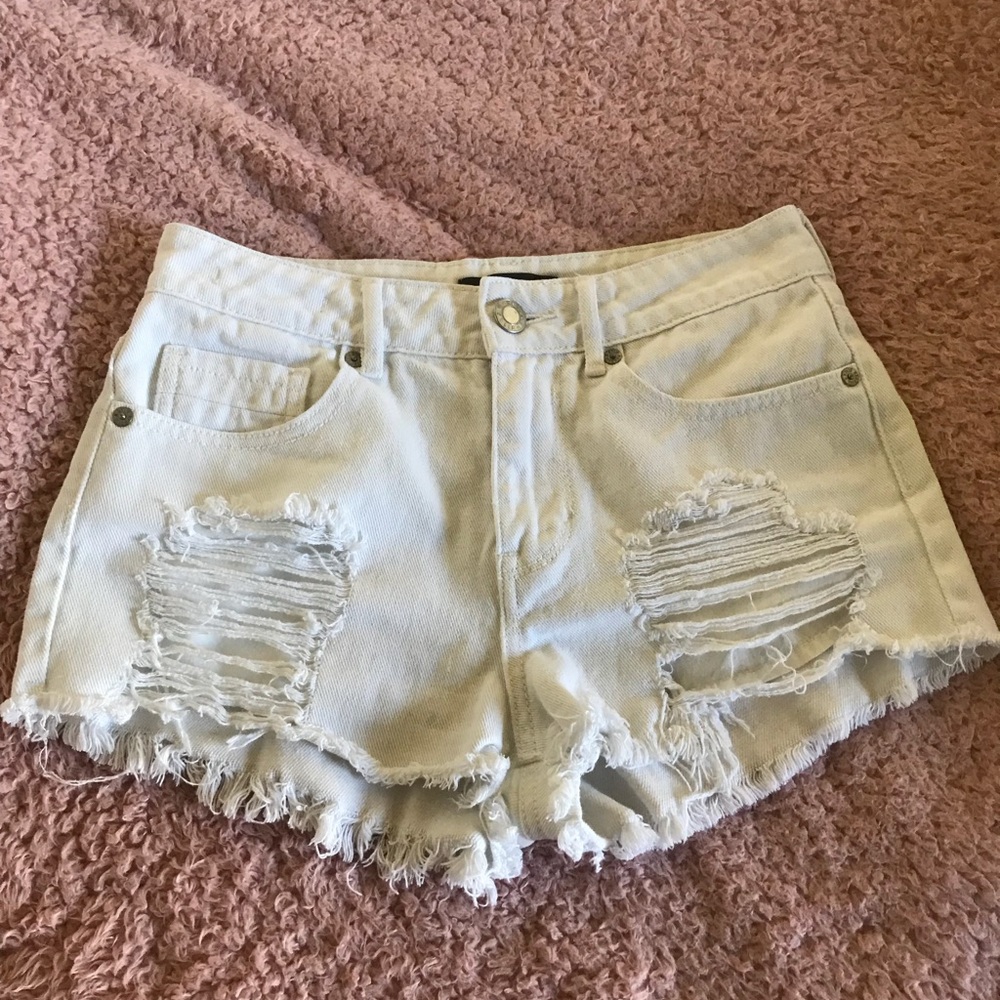 KENDALL & KYLIE SHORTS